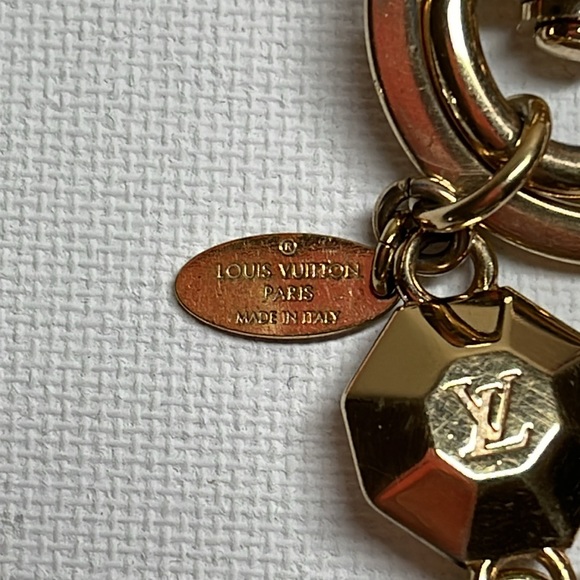 Louis Vuitton bag charm - Picture 6 of 8